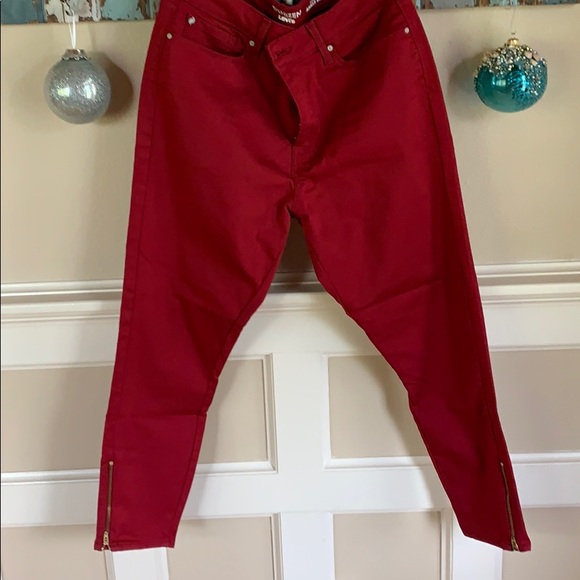 Red Jeans Denizen - Picture 2 of 8